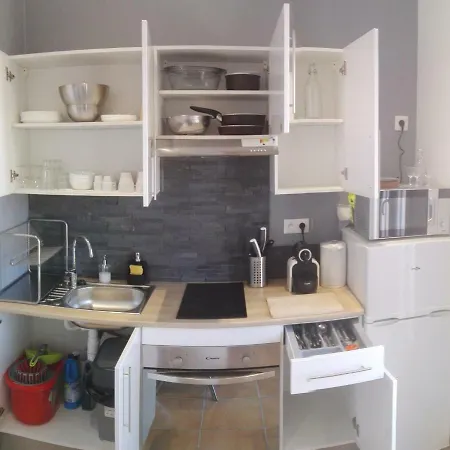 Le Montmorency Apartment Sete